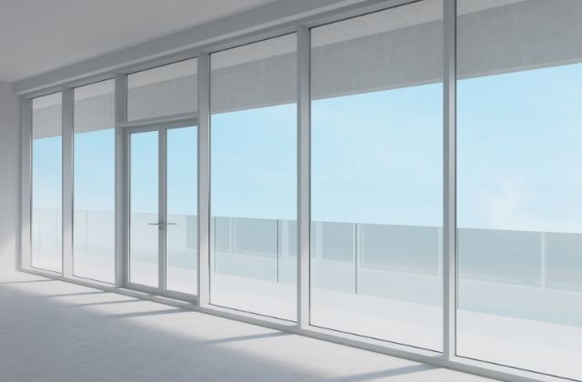 Montaż okien i największe trendy dużych okien w 2024 roku